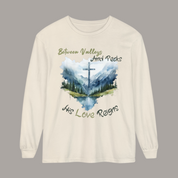 His Love Reigns Long Sleeve T-Shirt